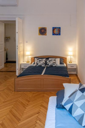 Viol ApARTment